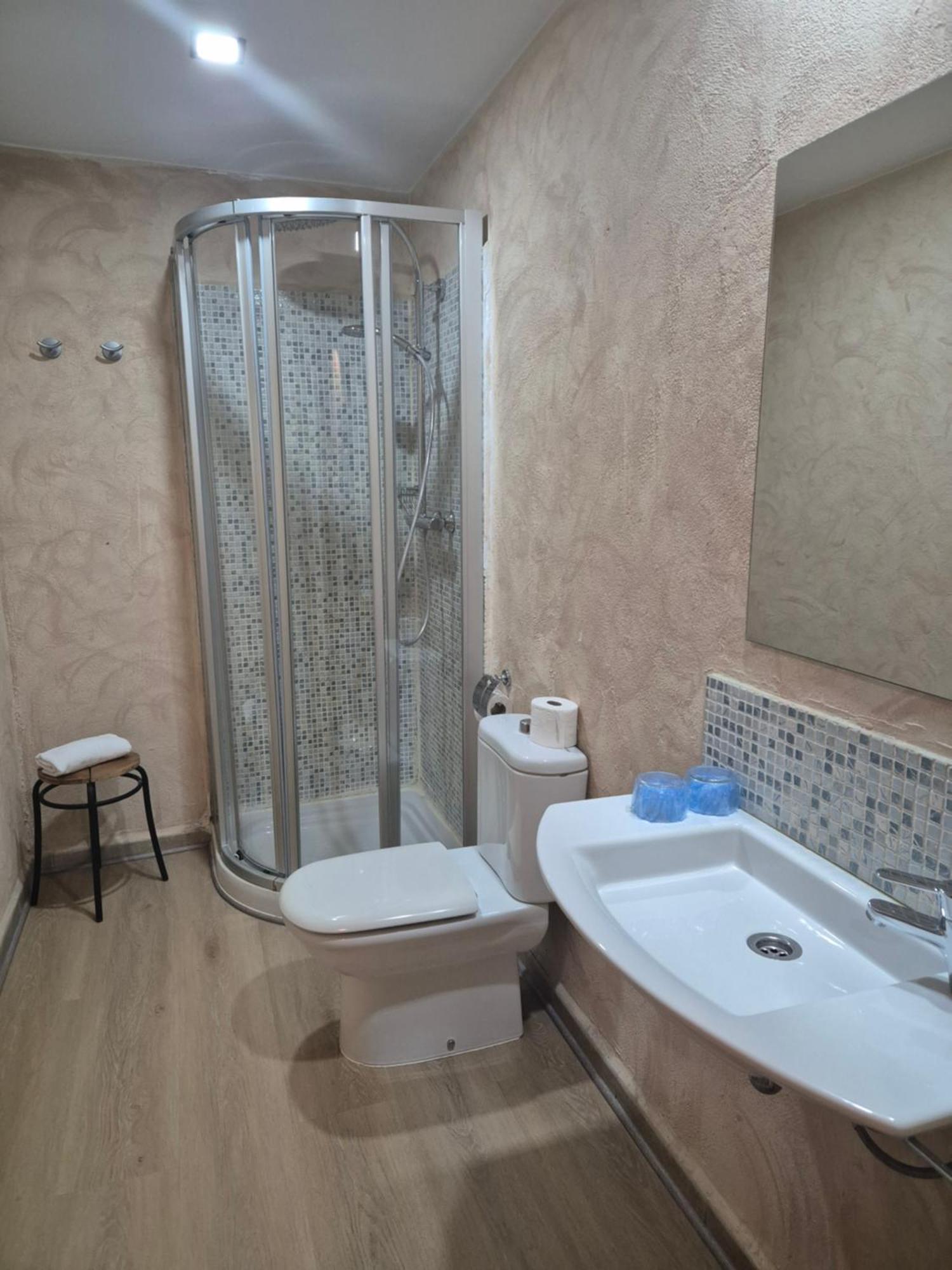 Hostal Bavieca Мединасели Экстерьер фото