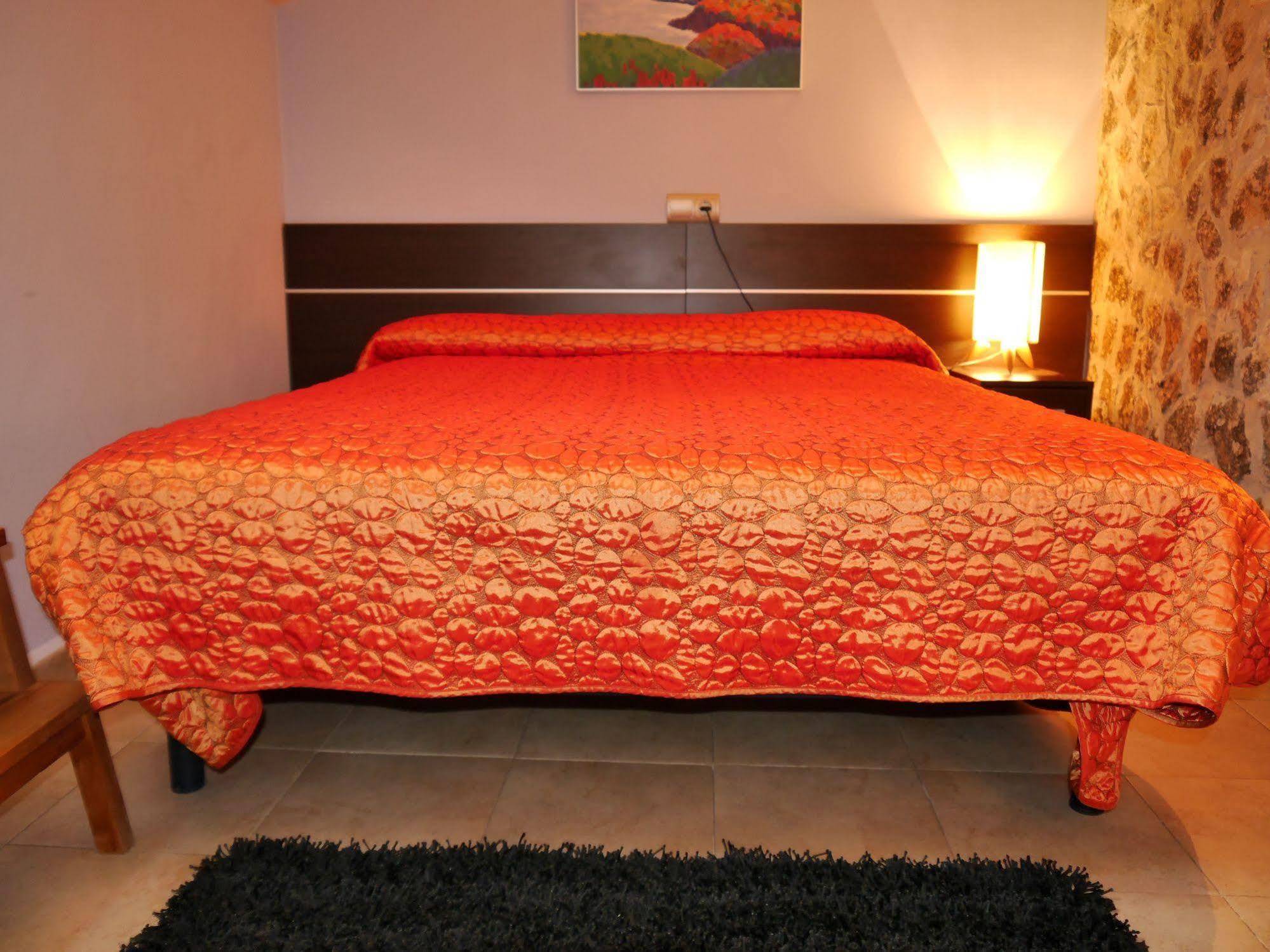 Hostal Bavieca Мединасели Экстерьер фото